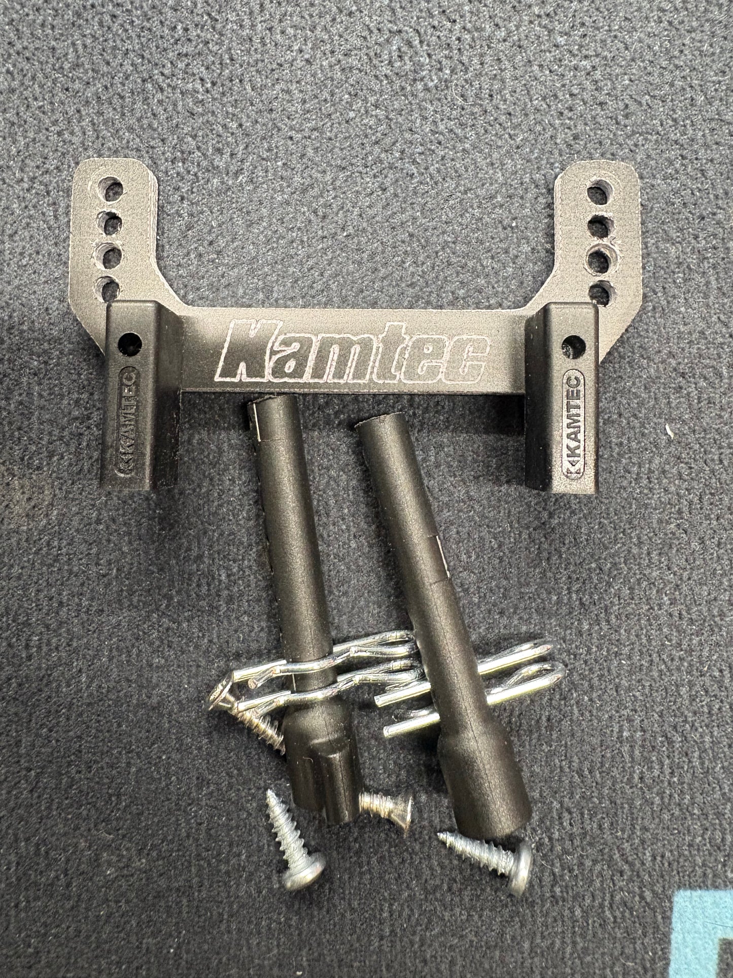 KAMTEC - Supastox / 1300 / Hot Rod / Mini Racer - Rear Body Posts Mounts Set 1:12 Cars