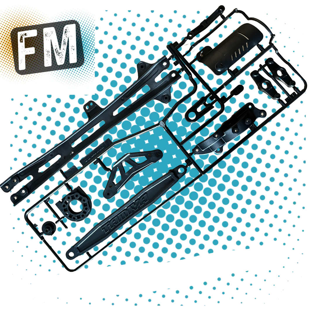 TAMIYA TT01E - 1X D PARTS 51319 UPPER DECK, BATTERY STRAP, GEARBOX COVER, MOTOR MOUNT - FULL SPRU