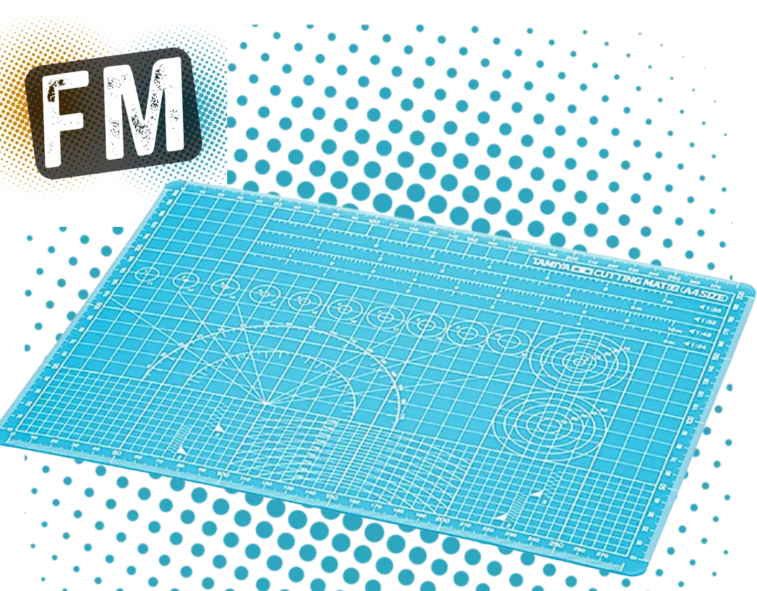 TAMIYA - 74149 BLUE SELF HEALING MODELLING CUTTING MAT (A4) 210 X 297MM