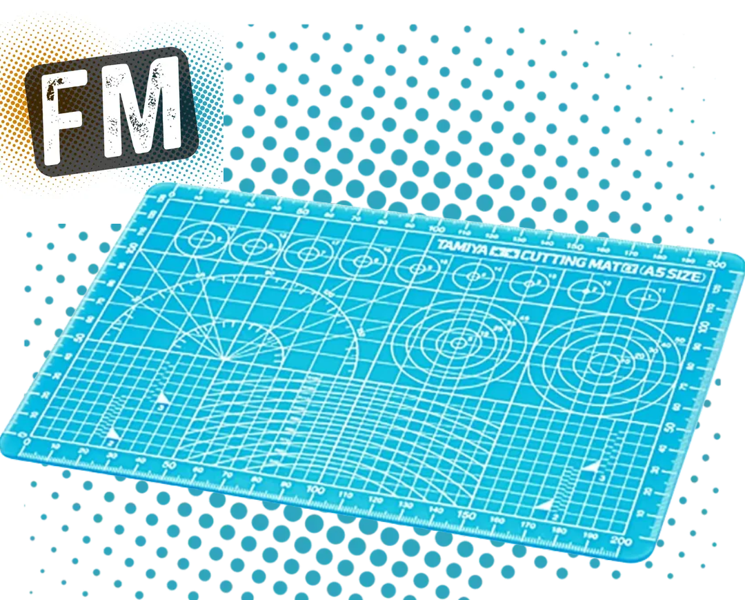 TAMIYA - 74142 BLUE SELF HEALING MODELLING SMALL CUTTING MAT (A5) 210 X 148MM