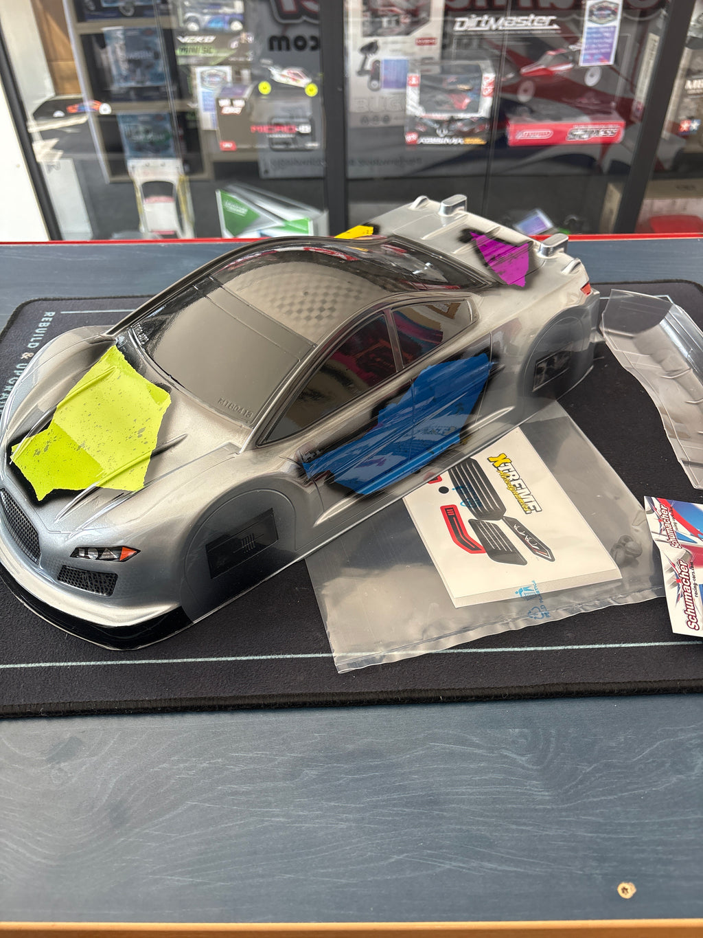 XTREME TWISTER - 1/10 RC CAR - ETS TC BODY SHELL - PRO 100% AIRBRUSHED! UNCUT