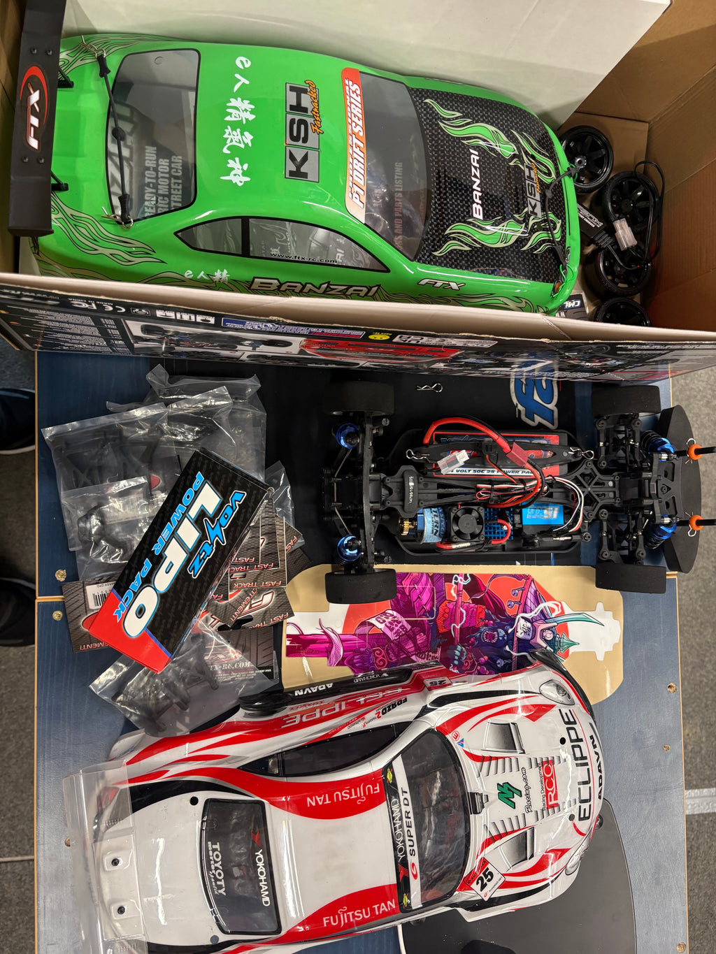 FTX Banzia - used good condition with lots of spares, and Lipo battery - needs radio set to complete