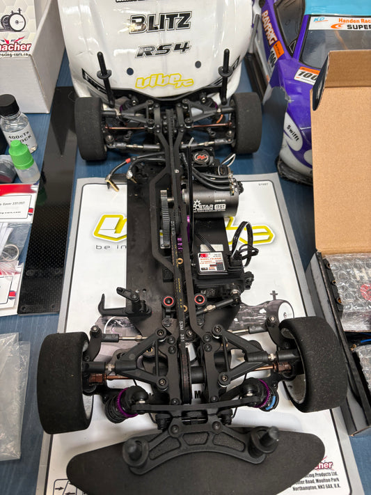 Used - Schumacher Vibe Ready To Race Brushless with spares - Just add charger
