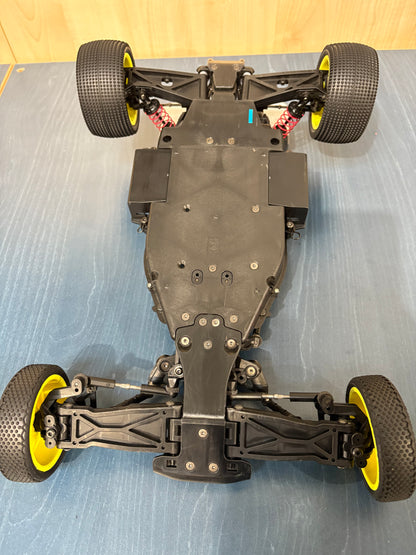 Ex-Demo Used - TAMIYA 58697  - RC ASTUTE 2022 (TD2) - 1/10 Pro RC 2WD BUGGY (Comes with Motor & Spares - Needs Radio, Servo, Battery, Charger & ESC) fitted with nearly new carpet tires.