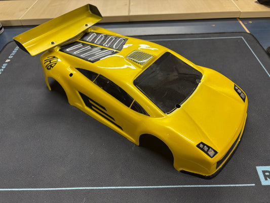 1/12 Lambo Body - Airbrushed GT12 Supastox 205mm wheelbase by 155mm wide (no stickers, all airbrushed)