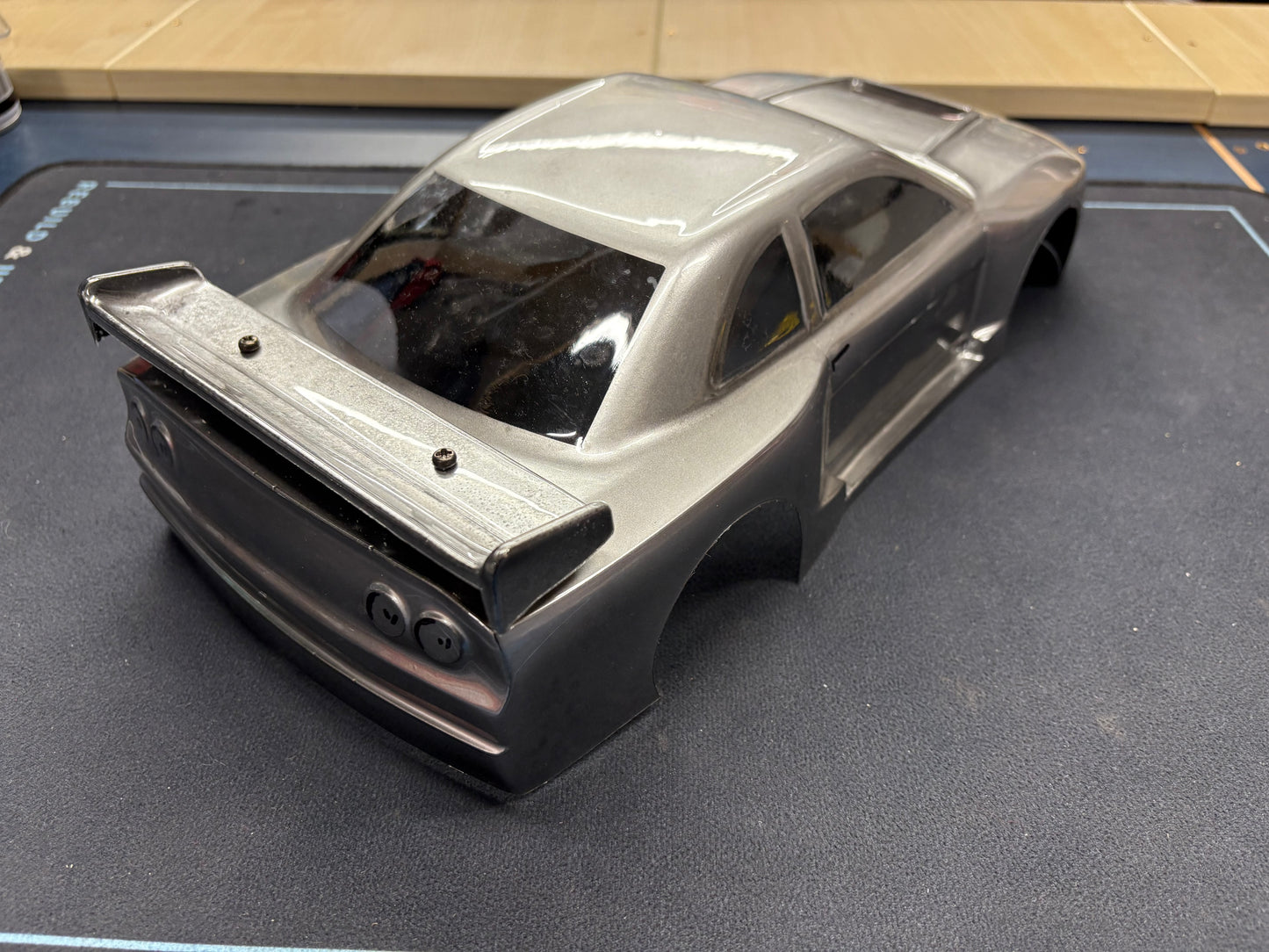 1/12 Nissan Skyline Body - Anodised Silver GT12 Supastox Body 205mm wheelbase by 160 wide