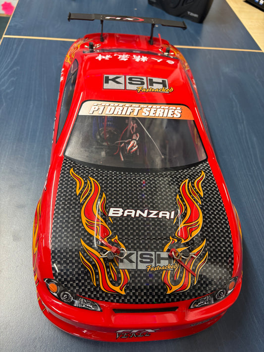 FTX - Ex Demo Red - Banzai Drift Car 1/10 4WD RTR - As new, with new wheels and tyres (just needs battery and charger)
