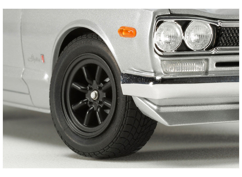 Tamiya - 1/24 Nissan Skyline 2000 GT-R Street-Custom - 24335 TAMIYA 1/24 CARS