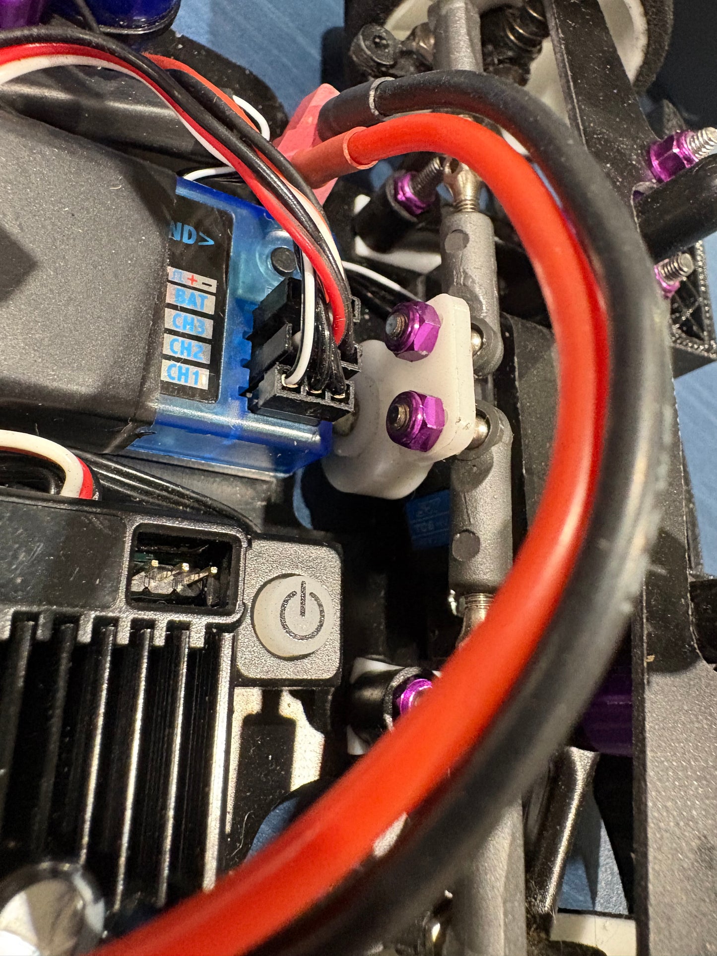 Kamtec Mini Racer Pro - with lots of Extras (Ready to Run - just add charger)