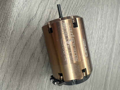 (SP8) Used/Tested LRP - Brushless 540 size 13.5T X12 competition Motor Sensored stock spec - fixed timing (good for 1/12 GT & 1/10 cars) (with scratches)