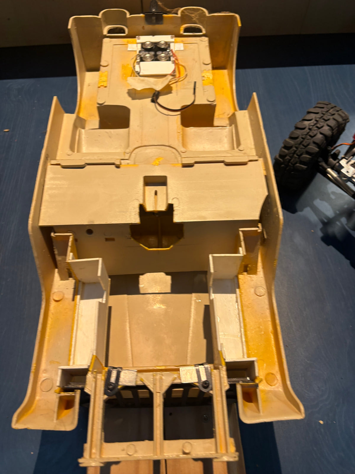 Used - Unfinished Rock Crawler Project (1/10 chassis & 7th scale Body & Figure) Motor, Servo Included