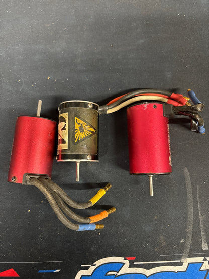 3x used - not tested brushless motors 540 size for 1/10 cars/buggies