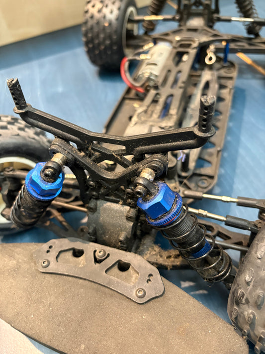 Used - FTX Carnage 1.0 - Rolling chassis (needs rear drive shafts)