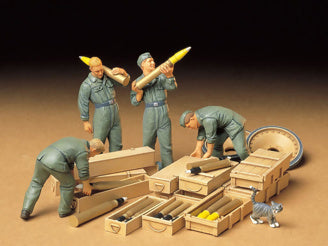 Tamiya - German Tank Ammo-Loading Crew - 35188 TAMIYA 1/35 MILITARY