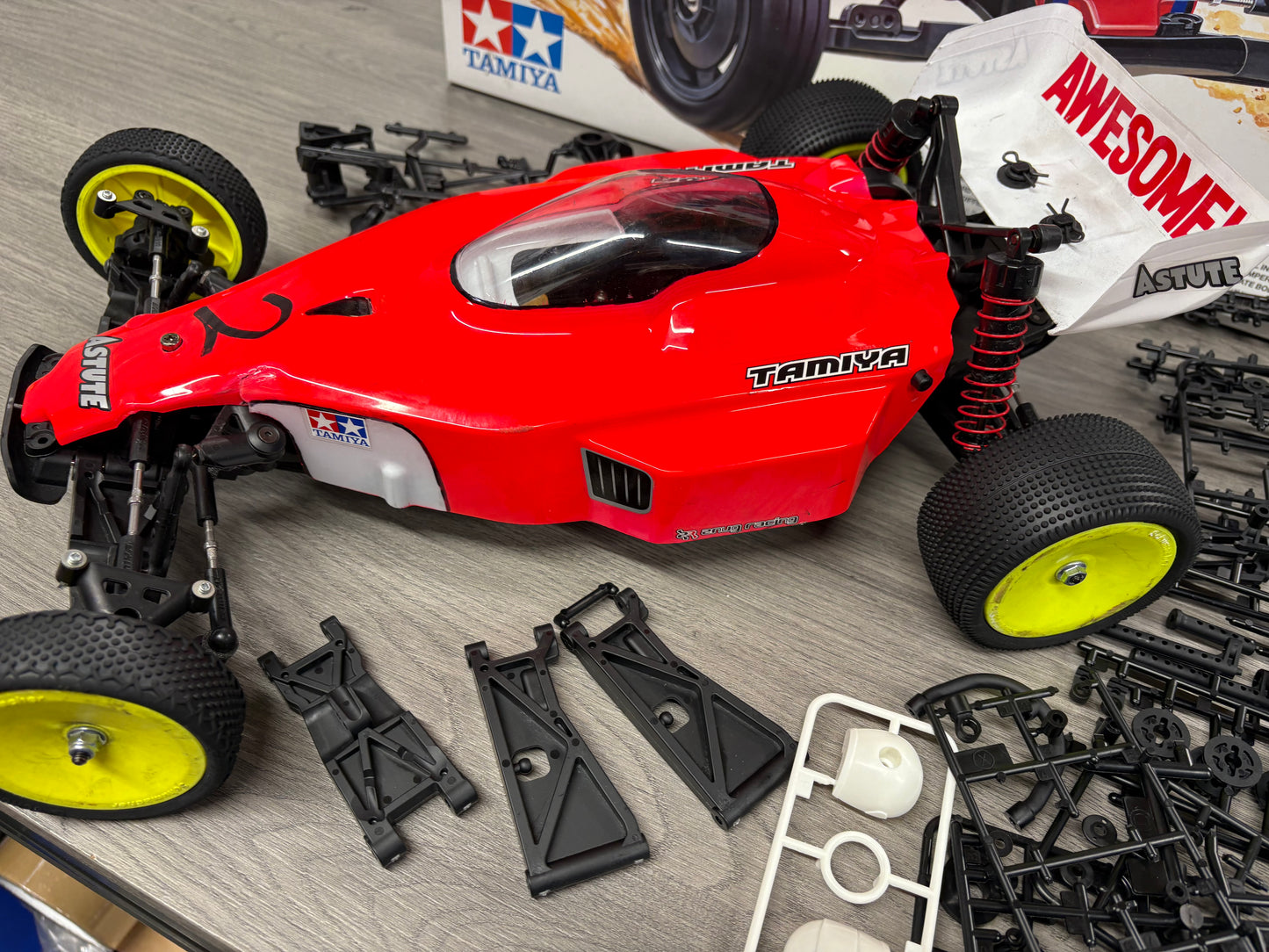 Ex-Demo Used - TAMIYA 58697  - RC ASTUTE 2022 (TD2) - 1/10 Pro RC 2WD BUGGY (Comes with Motor & Spares - Needs Radio, Servo, Battery, Charger & ESC) fitted with nearly new carpet tires.