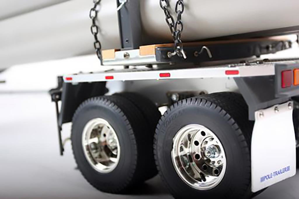 TAMIYA 56310 - RC 1/14 Tractor Truck - POLE TRAILER KIT (Poles Included)