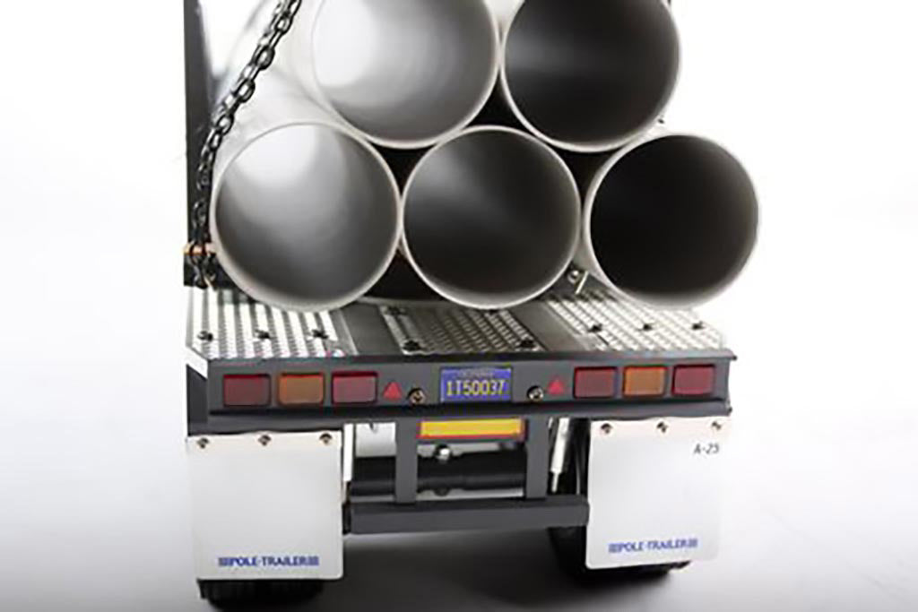 TAMIYA 56310 - RC 1/14 Tractor Truck - POLE TRAILER KIT (Poles Included)