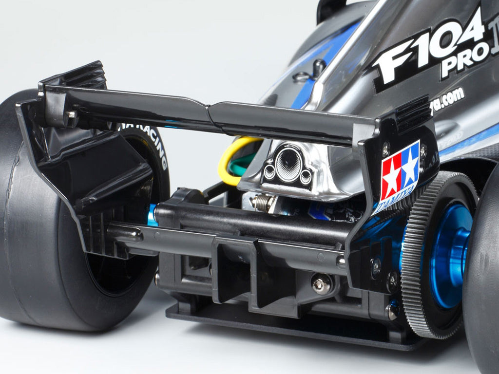 TAMIYA 58652 - RC F1 CAR F104 PRO II W/BODY - KIT FORM 1/10 (NO ELECTRICS)