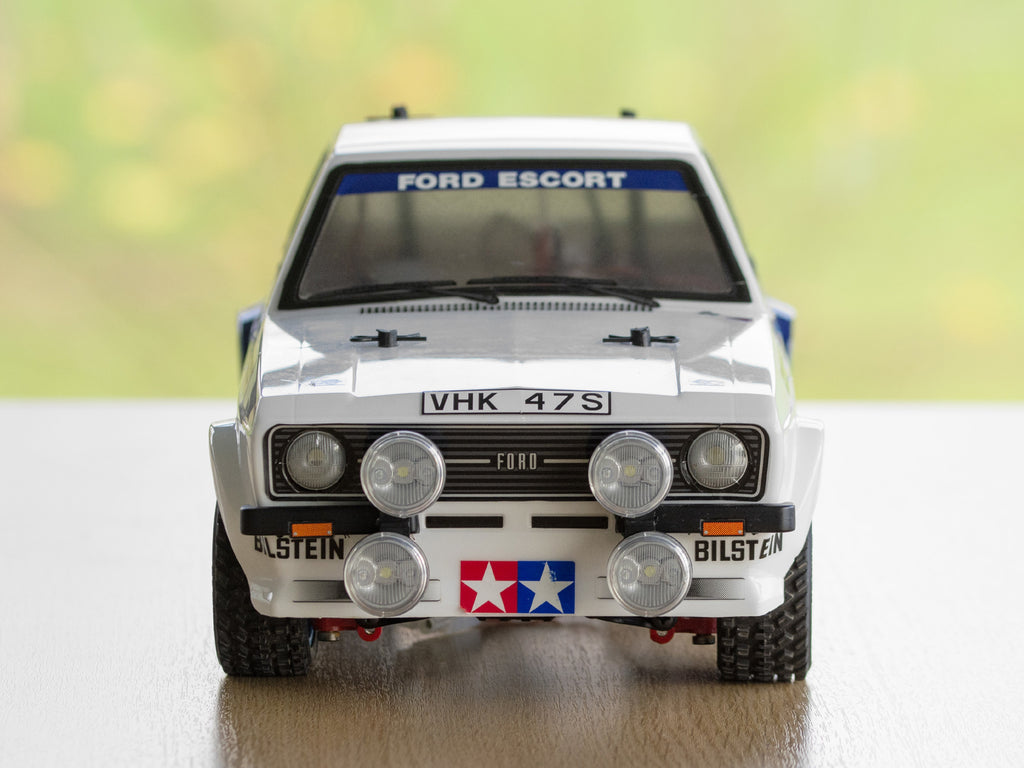 TAMIYA 58687 - Ford Escort Mk II Rally MF01X RC 4WD Car Kit - (Inc's ESC & Motor) (PRE-PAINTED WHITE)