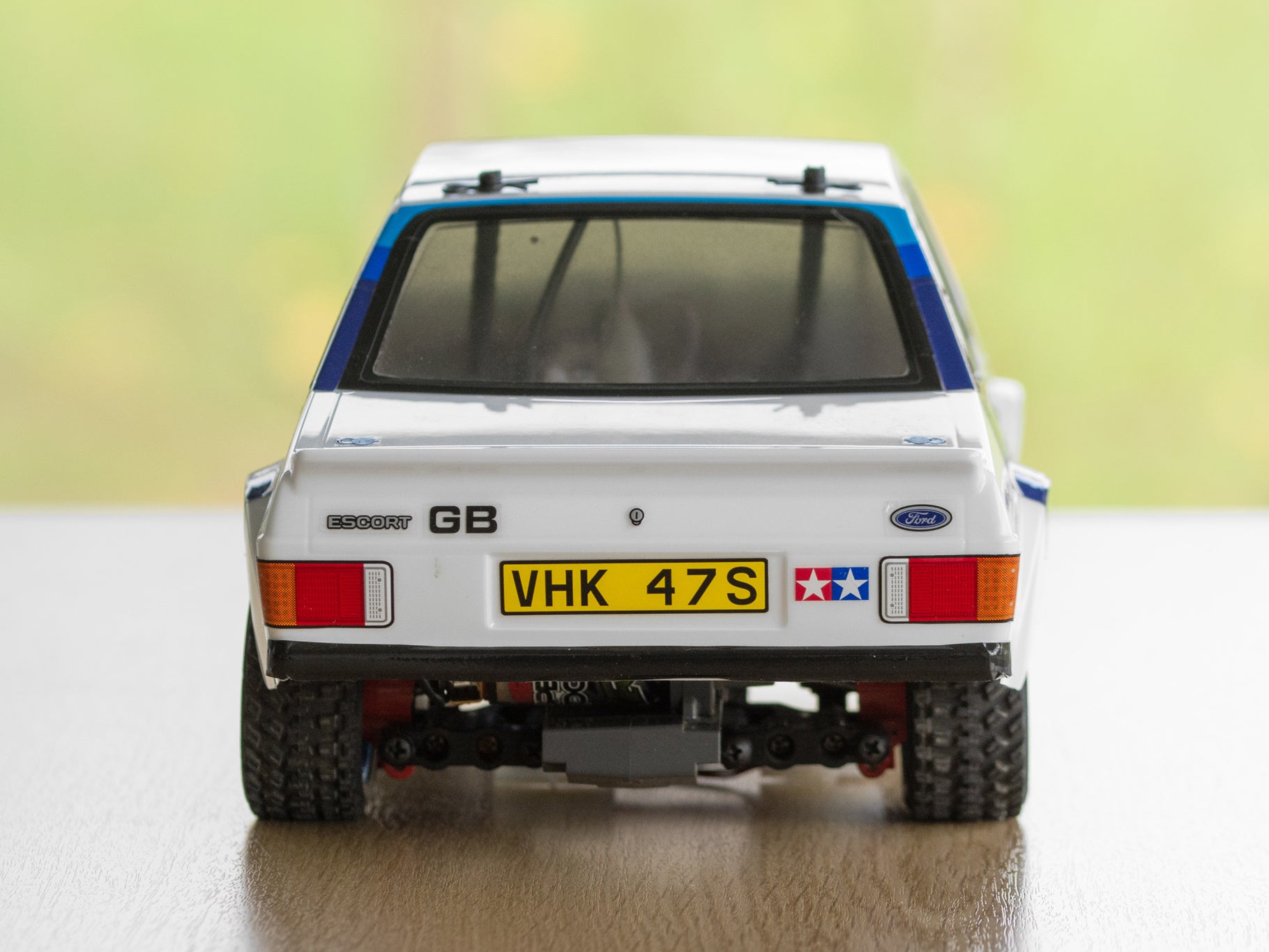 TAMIYA 58687 - Ford Escort Mk II Rally MF01X RC 4WD Car Kit - (Inc's ESC & Motor) (PRE-PAINTED WHITE)