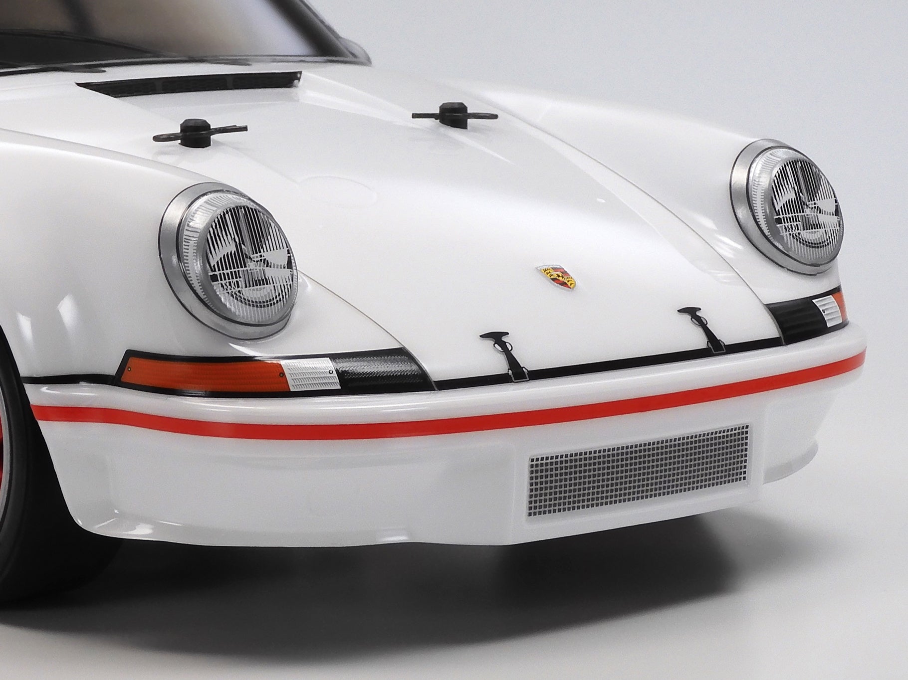 Tamiya - 1/10 RC Car Kit 911 Carrera RSR 2.8 with (PRE-PAINTED BODY) (BT-01) - 47507 (ESC & Motor Included - Requires Radio, Servo, Battery, Charger, PS Spray & Assembly)