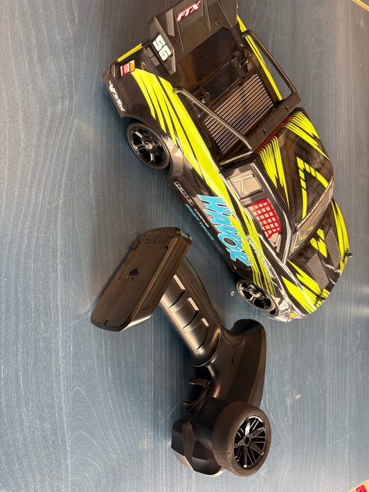 FTX (used once) - HAVOK RC CAR PICKUP TRUCK 1/14 SCALE 4WD ON DRIFT TYRES - RTR Green (needs battery charger)