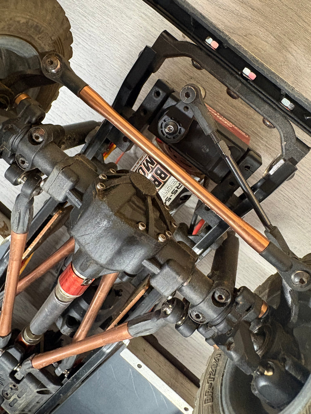 3 Racing - Scale Rock Crawler Land Rover D90 (Weathered) - Killer Body, Lights, Scale Shocks (Needs Radio, Battery & Charger to Complete)
