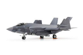 Tamiya - 1/48 F-35C Lightning II - 61127 TAMIYA 1/48 AIRCRAFT