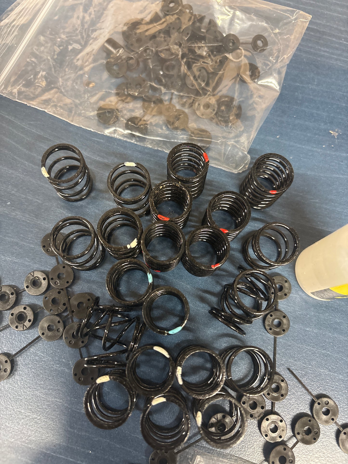 Yeah Racing - 1/10 Car 50mm springs, and spares package