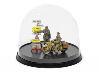 Tamiya - Display Case J - Dome Type 12.5cm (Smaller 1/35 Models & Figures) - 73012 TAMIYA TOOLS & ACCES