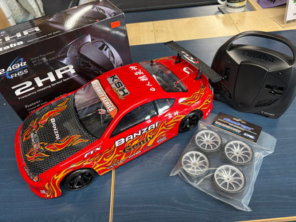 FTX - Ex Demo Red - Banzai Drift Car 1/10 4WD RTR - As new, with new wheels and tyres (just needs battery and charger)