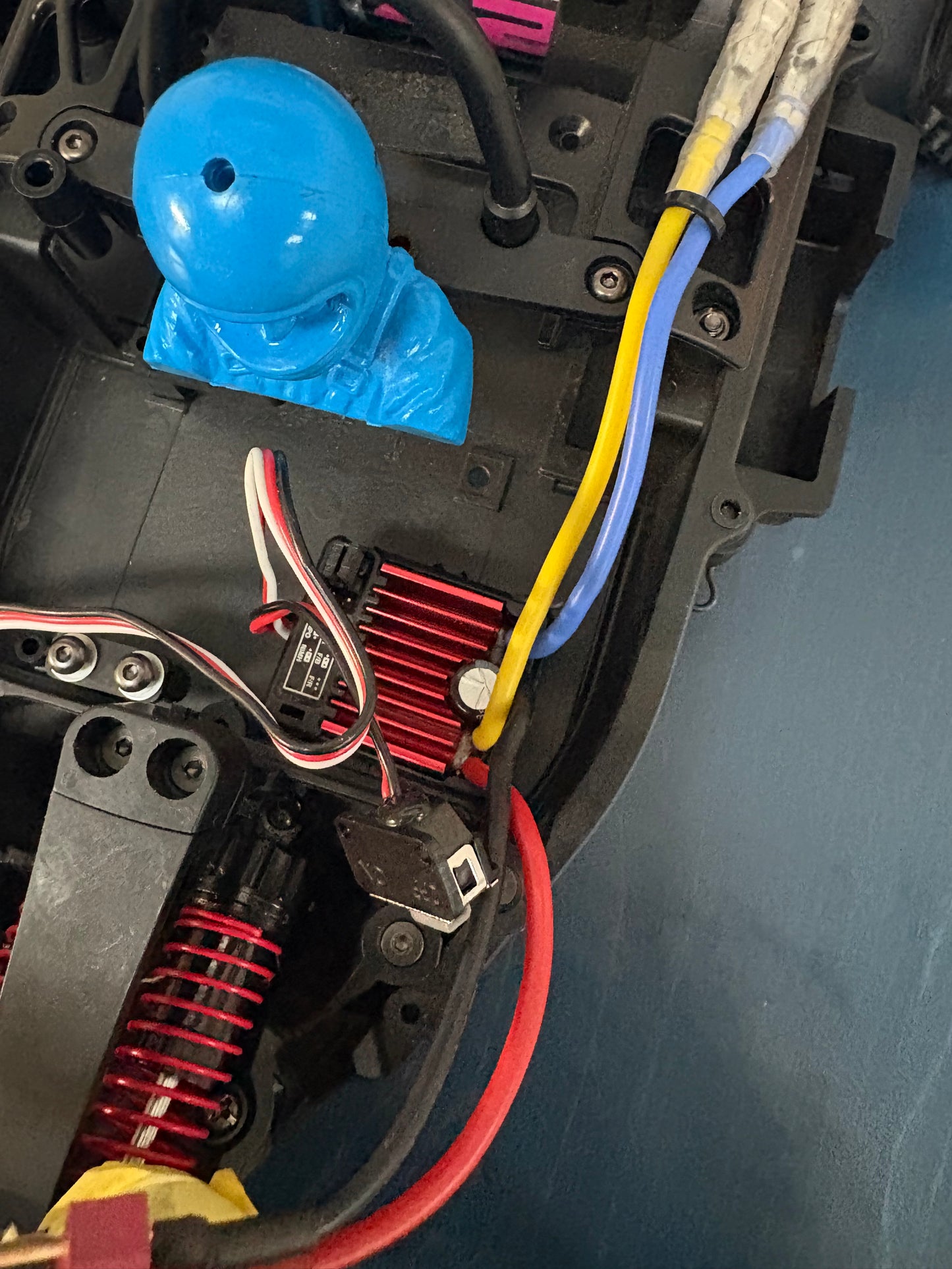 Used - TAMIYA 58697  - RC ASTUTE 2022 (TD2) - 1/10 Pro RC 2WD BUGGY PINK/BLUE(Comes with Motor & ESC - Needs Radio, Servo, Battery, Charger & ESC)