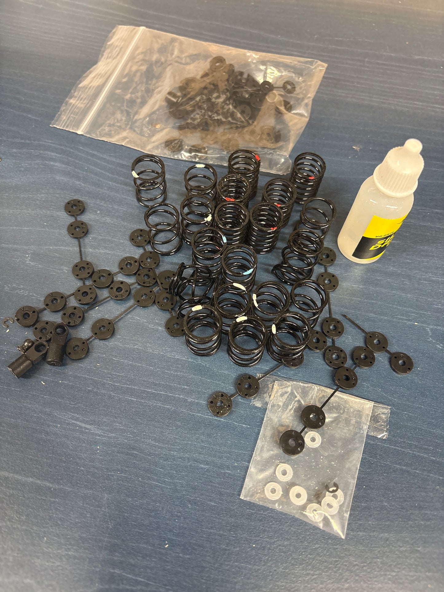 Yeah Racing - 1/10 Car 50mm springs, and spares package