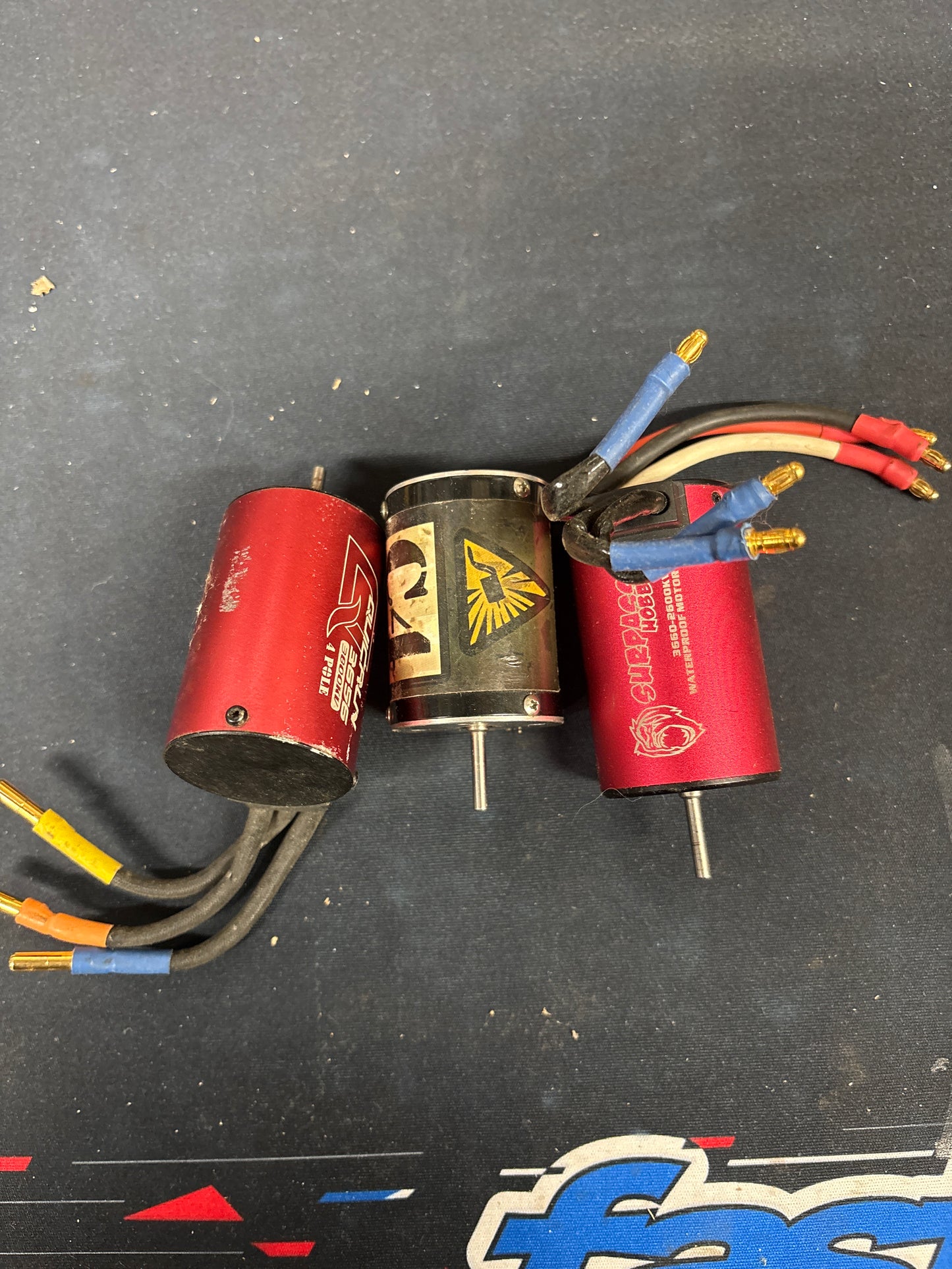 3x used - not tested brushless motors 540 size for 1/10 cars/buggies