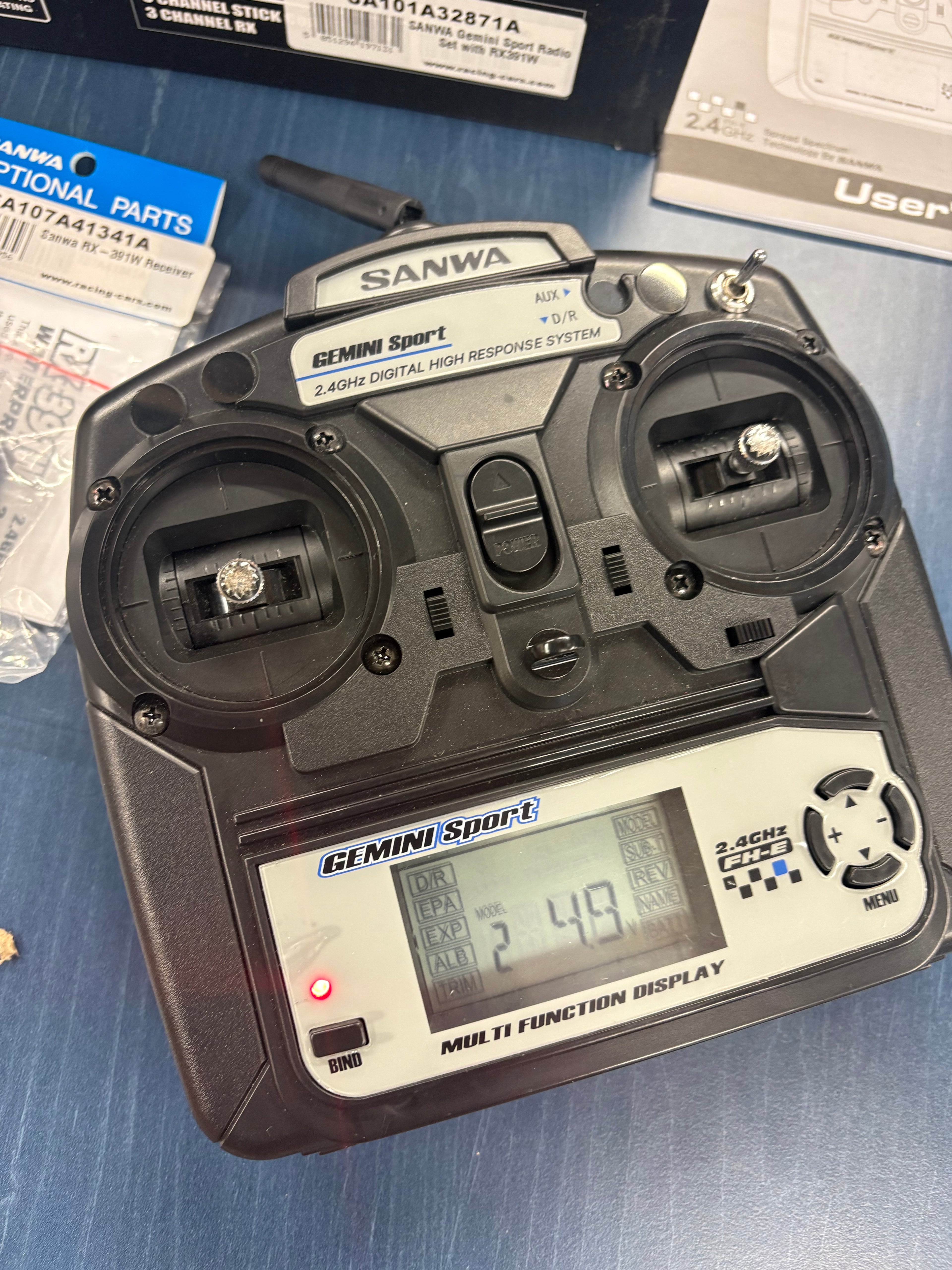Used - SANWA - Gemini Sport 2.4ghz RC Car/Buggy Stick Radio Set w/RX391W NEW Receiver - SA101A32871A - Good as new! Our own personal radio