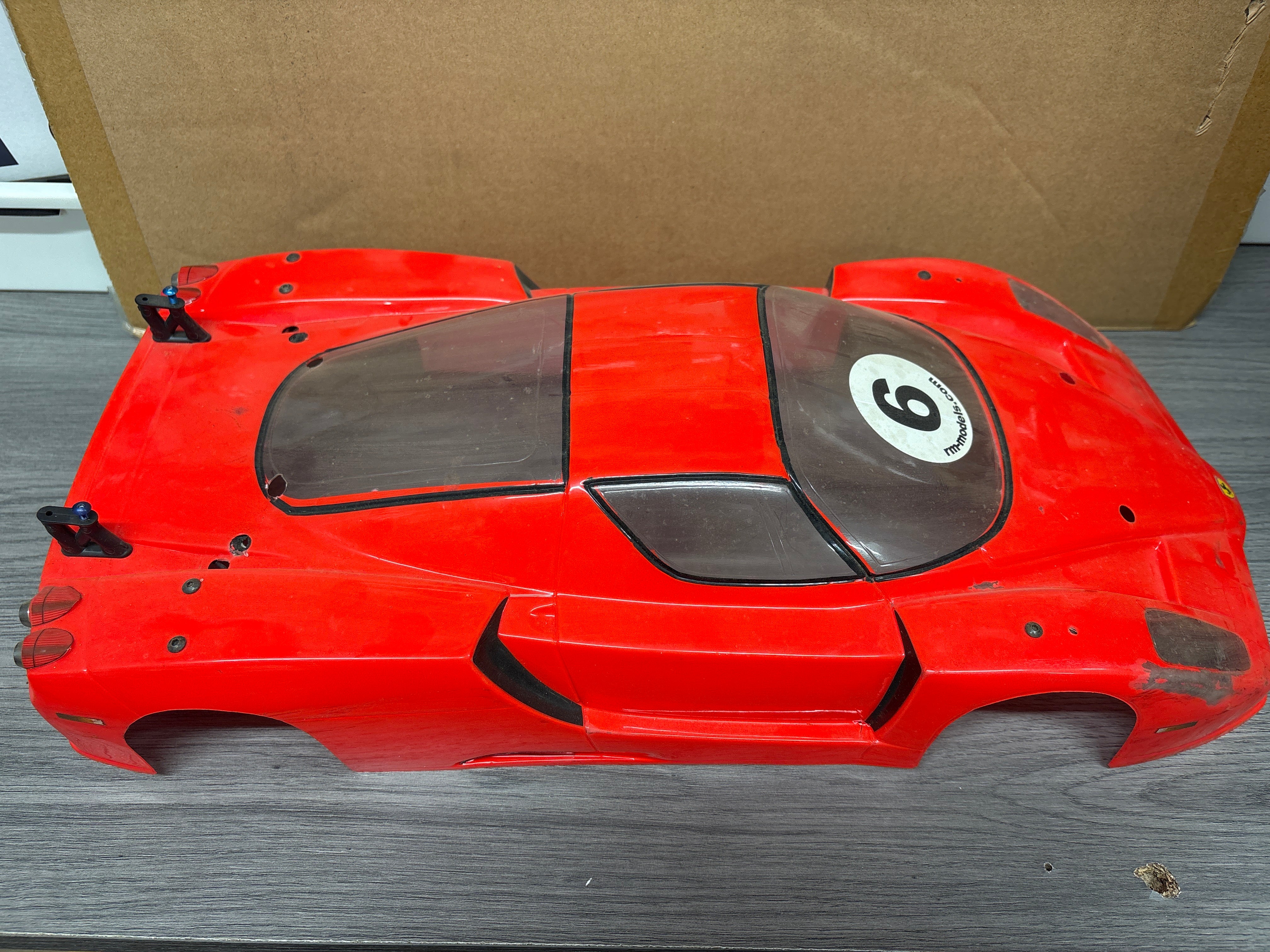 Used - Rare Tamiya - Ferrari Enzo 1/10 RC Body 190mm wide
