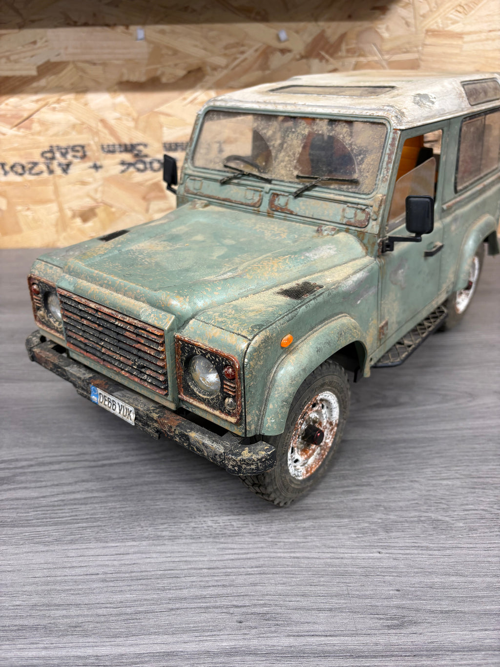 3 Racing - Scale Rock Crawler Land Rover D90 (Weathered) - Killer Body, Lights, Scale Shocks (Needs Radio, Battery & Charger to Complete)
