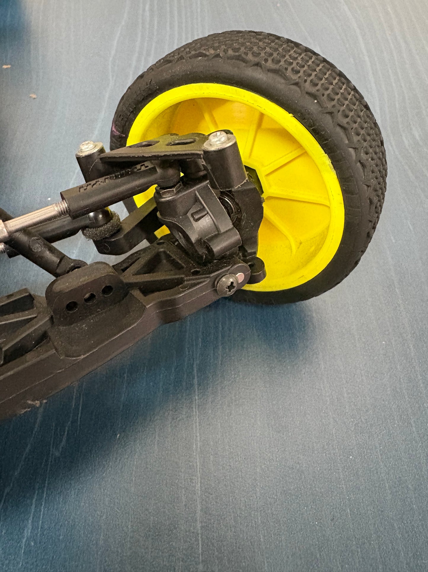 Ex-Demo Used - TAMIYA 58697  - RC ASTUTE 2022 (TD2) - 1/10 Pro RC 2WD BUGGY (Comes with Motor & Spares - Needs Radio, Servo, Battery, Charger & ESC) fitted with nearly new carpet tires.