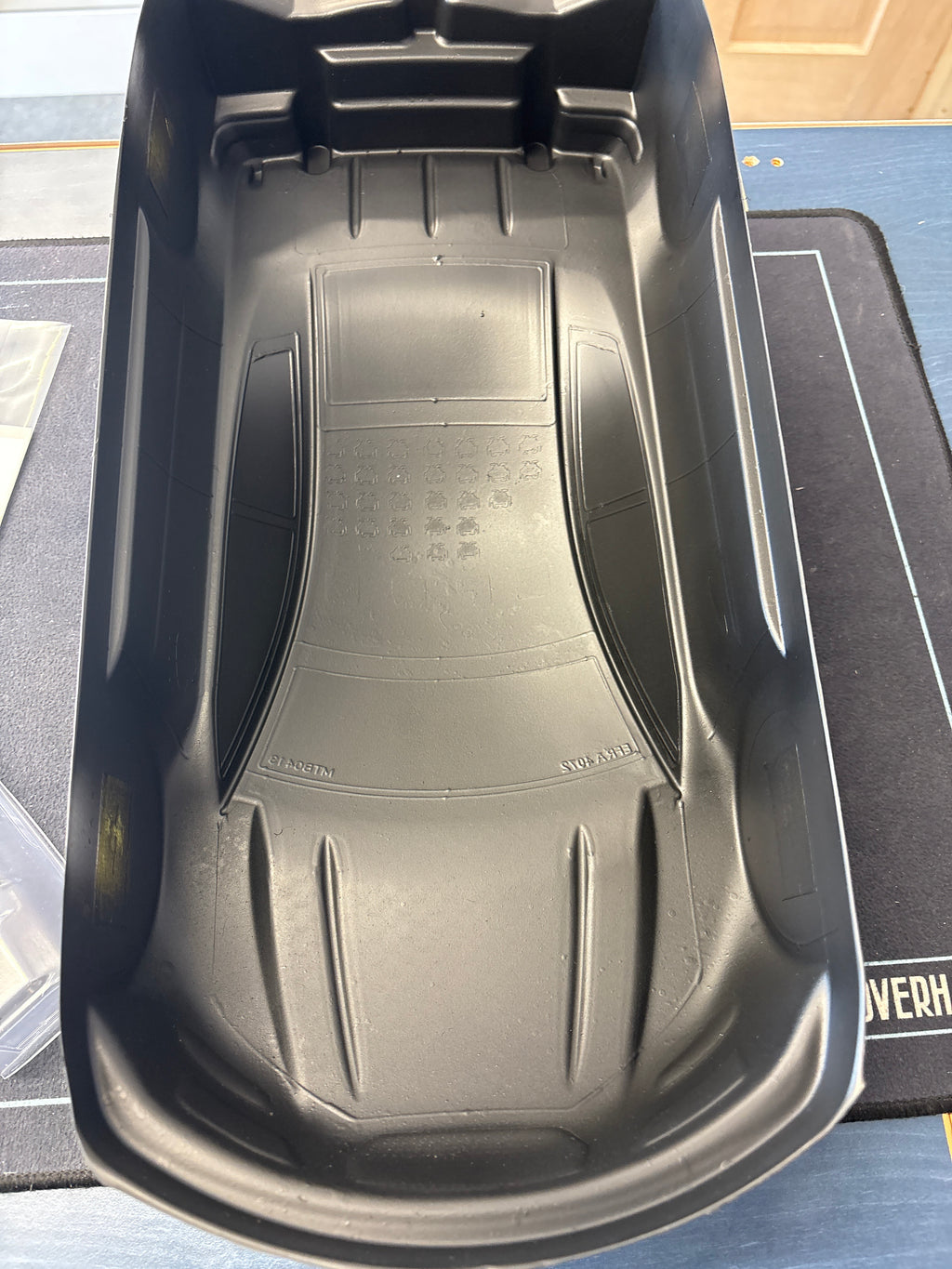 XTREME TWISTER - 1/10 RC CAR - ETS TC BODY SHELL - PRO 100% AIRBRUSHED! UNCUT (GAMER)