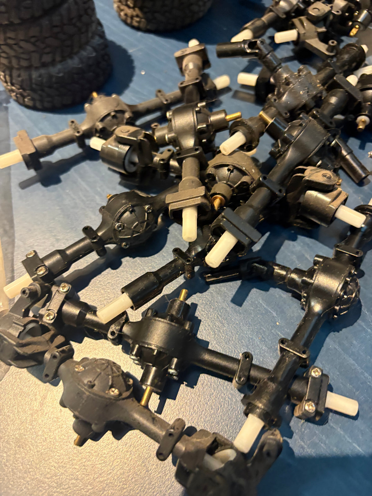 Used - Job load of 1/18 Rock Crawler Axles & Wheels