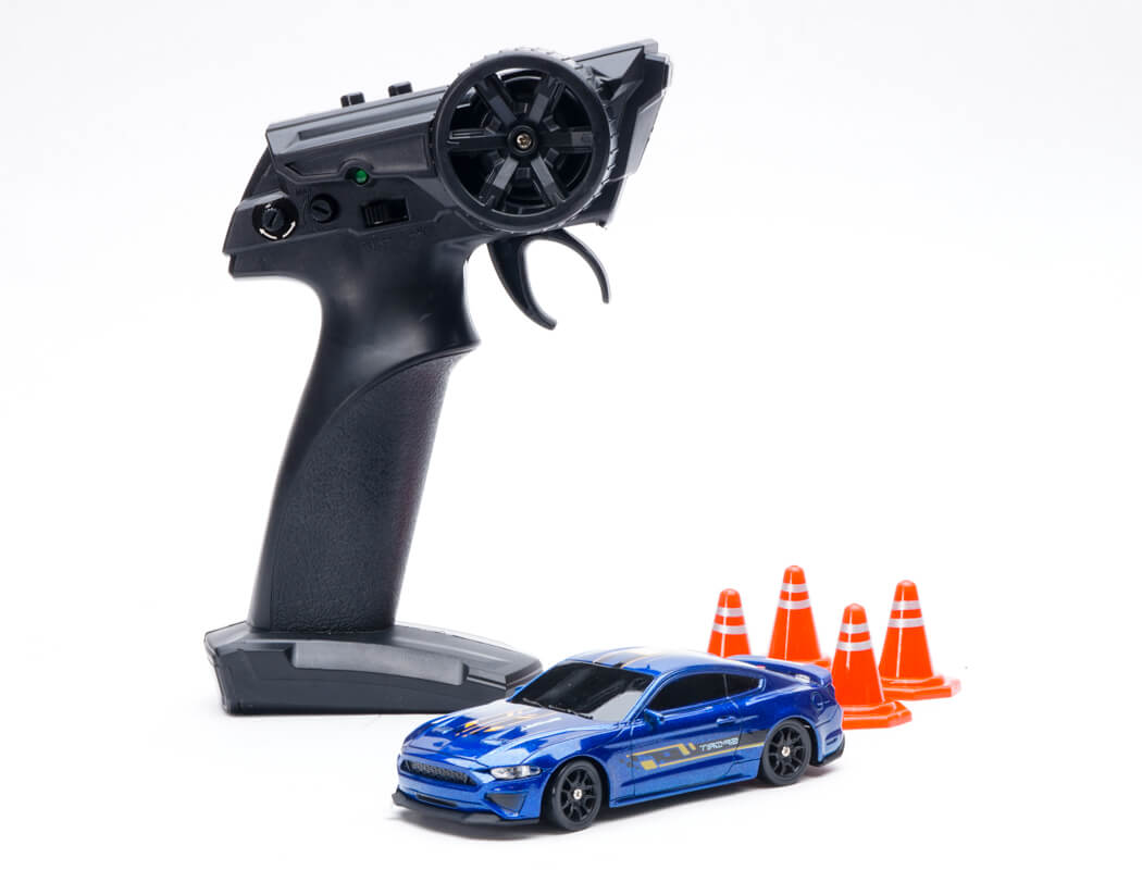 E-ZEE RC - Micro RC Car 1/43 LIGHTING MUSCLE 4WD DRIFT CAR WITH GYRO - BLUE - EZ-8500EBL