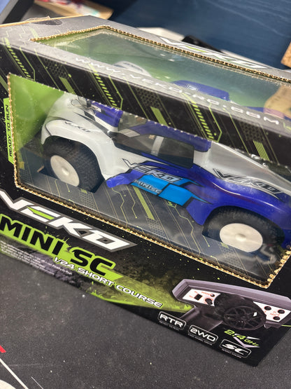 Ex-demo - Veko - Mini SC Blue 1:24 Short Course RTR with Gyro, Battery & Charger - VK0002-BL