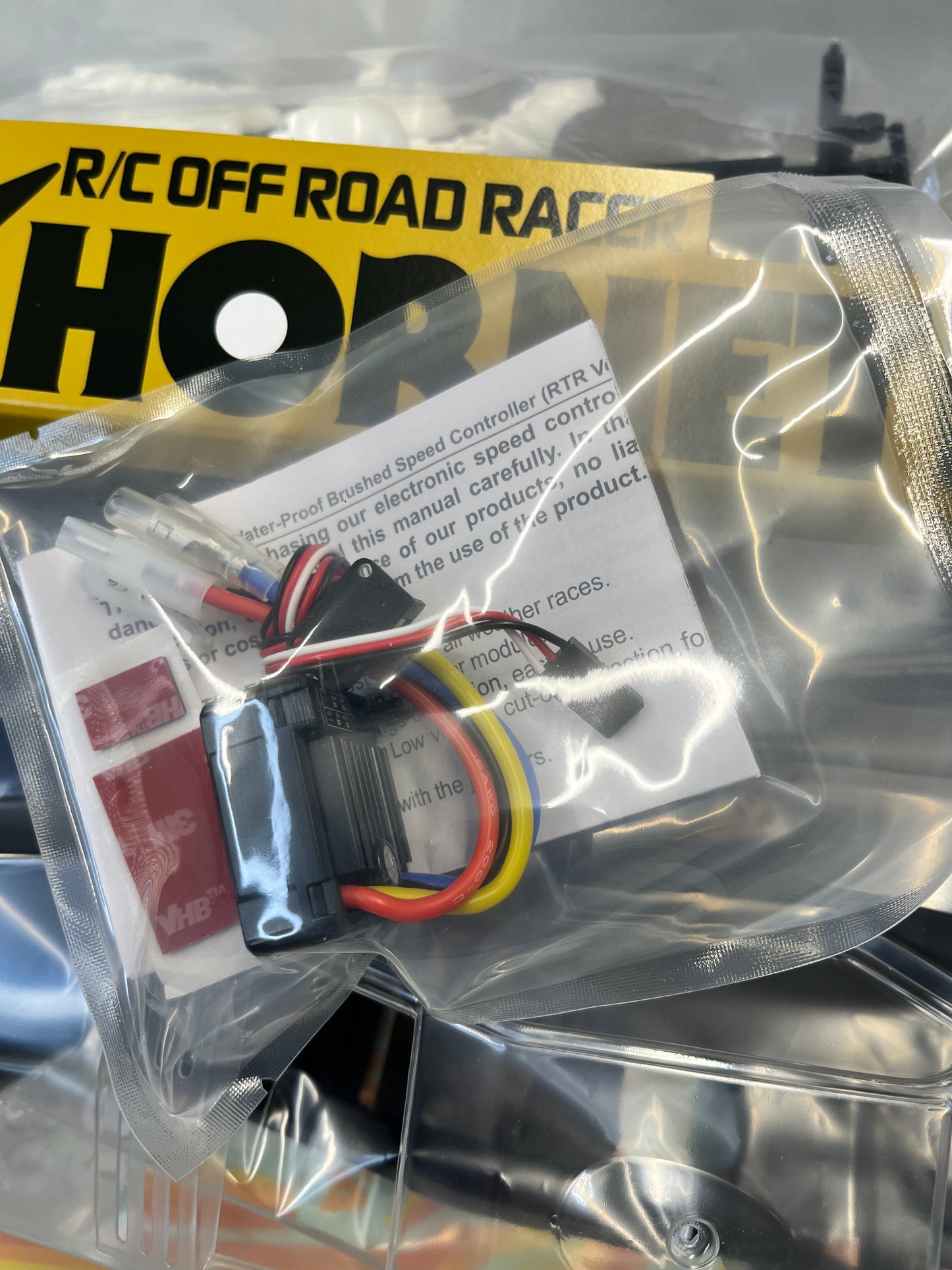 TAMIYA 58336 - THE HORNET KIT - 1/10 2WD OFF ROAD RC BUGGY - (RE-RELEASE) (WITH MOTOR & ESC)