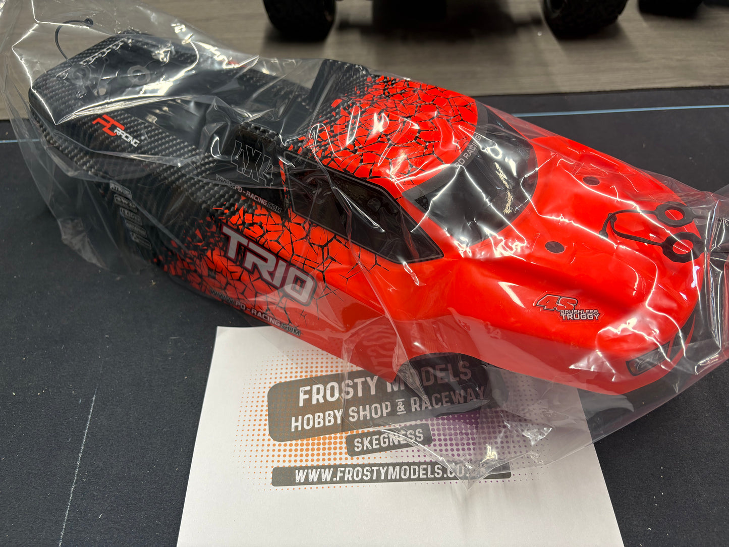 PD RACING SPARES - 1/10TH TK10 & TR10 - Neon Green/Black Colour Body with Sticker Sheet for PD861T
