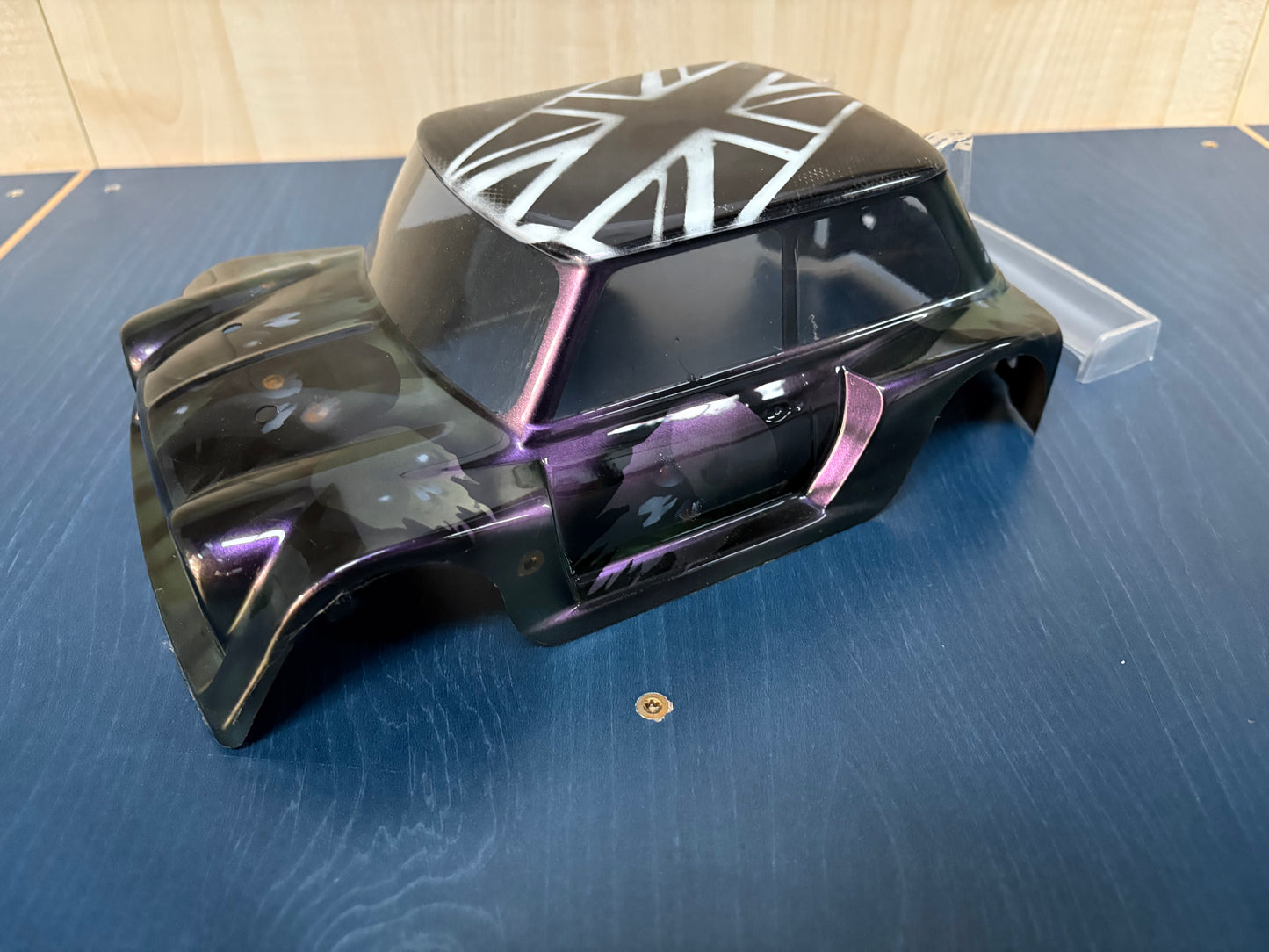 KAMTEC GT12 MINI Racer Pre-Painted in Two-Tone 757 MONSTER Body (fits Mini Racer/Mini Assassin/Batt Cave JOK3R)