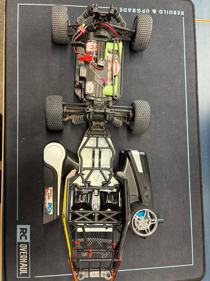 Used - 1/16th RC Truck - Ready to run, needs new 7.2v micro battery & Charger (Branded Ripmax Coyote)
