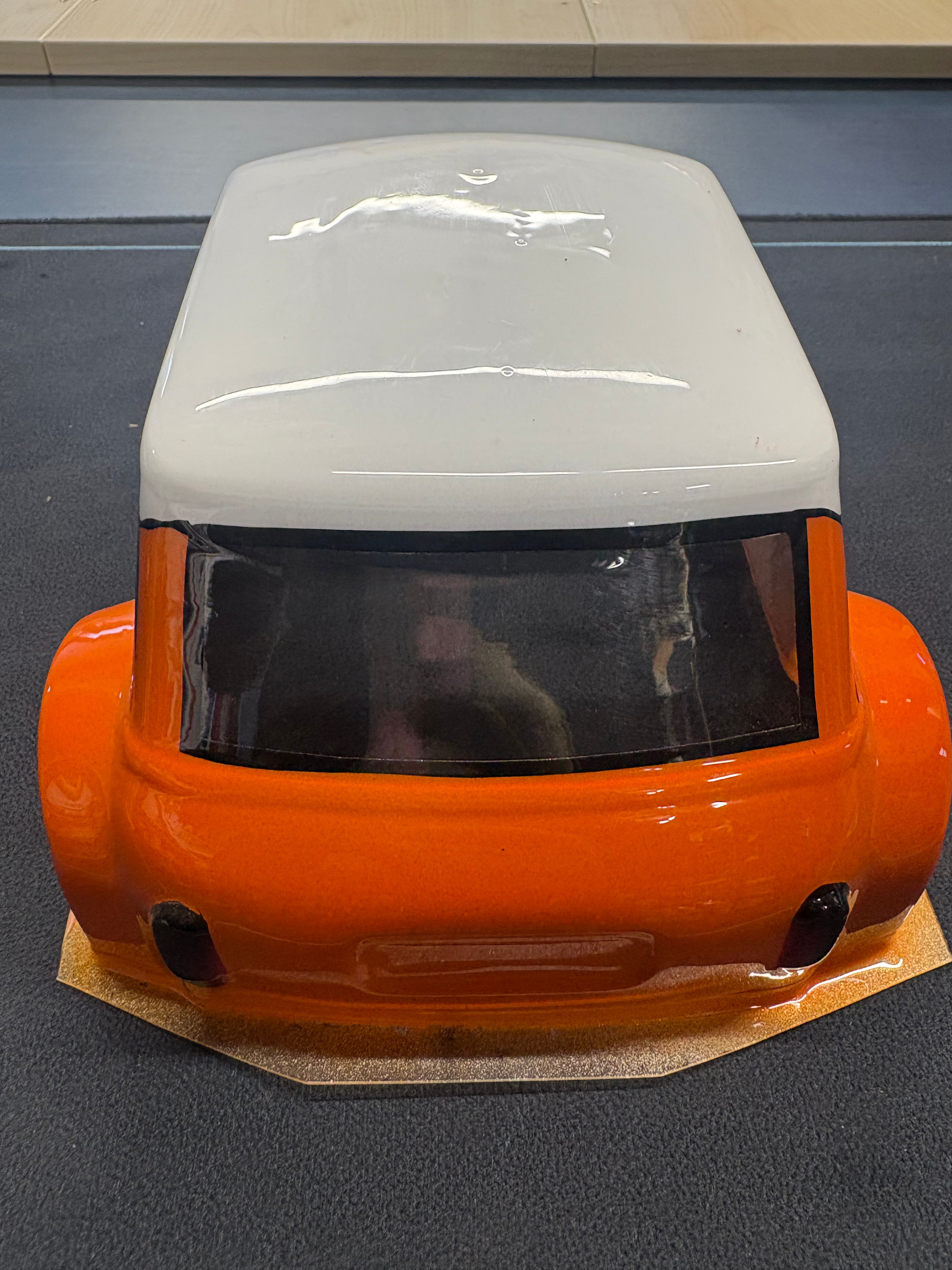 KAMTEC GT12 MINI Racer Pre-Painted Airbrushed Union Jack - 757 MONSTER Body (fits Mini Racer/Mini Assassin/Batt Cave JOK3R)