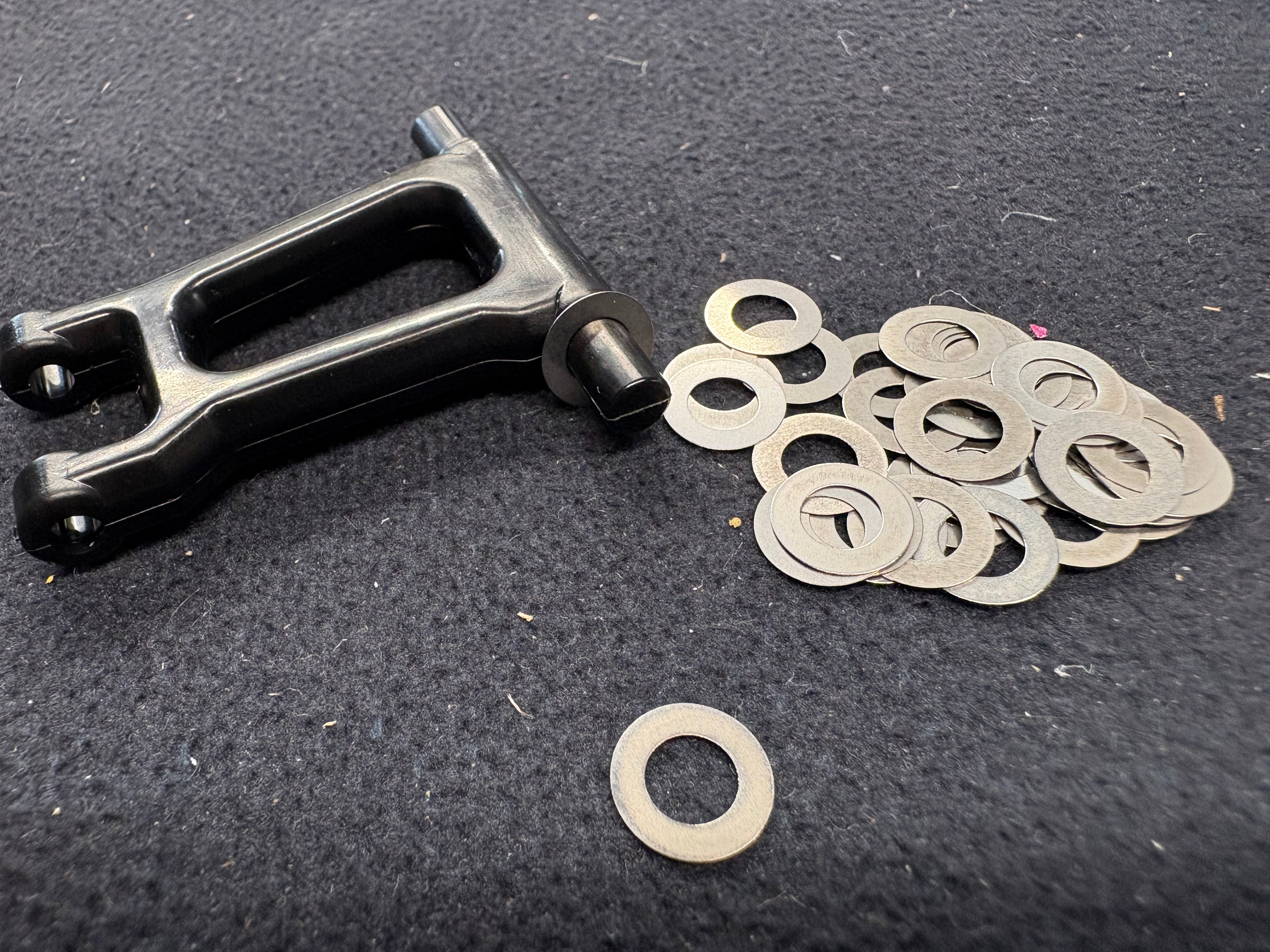 Steel Shims (10pcs) - 5mm (bore) x 9mm (diameter) - Shim Thickness: 0.1mm (Fits Tamiya TT01E & TT02)