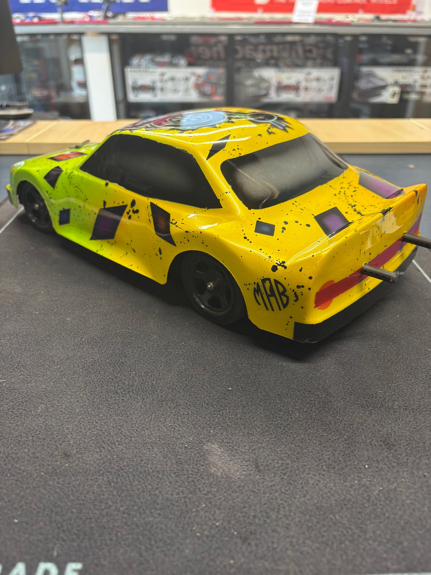 Kamtec - NASCAR Hot Hatch 1/12 GT12 RC Car - New Airbrushed body, 1S ESC and Core 21T Brushed Motor