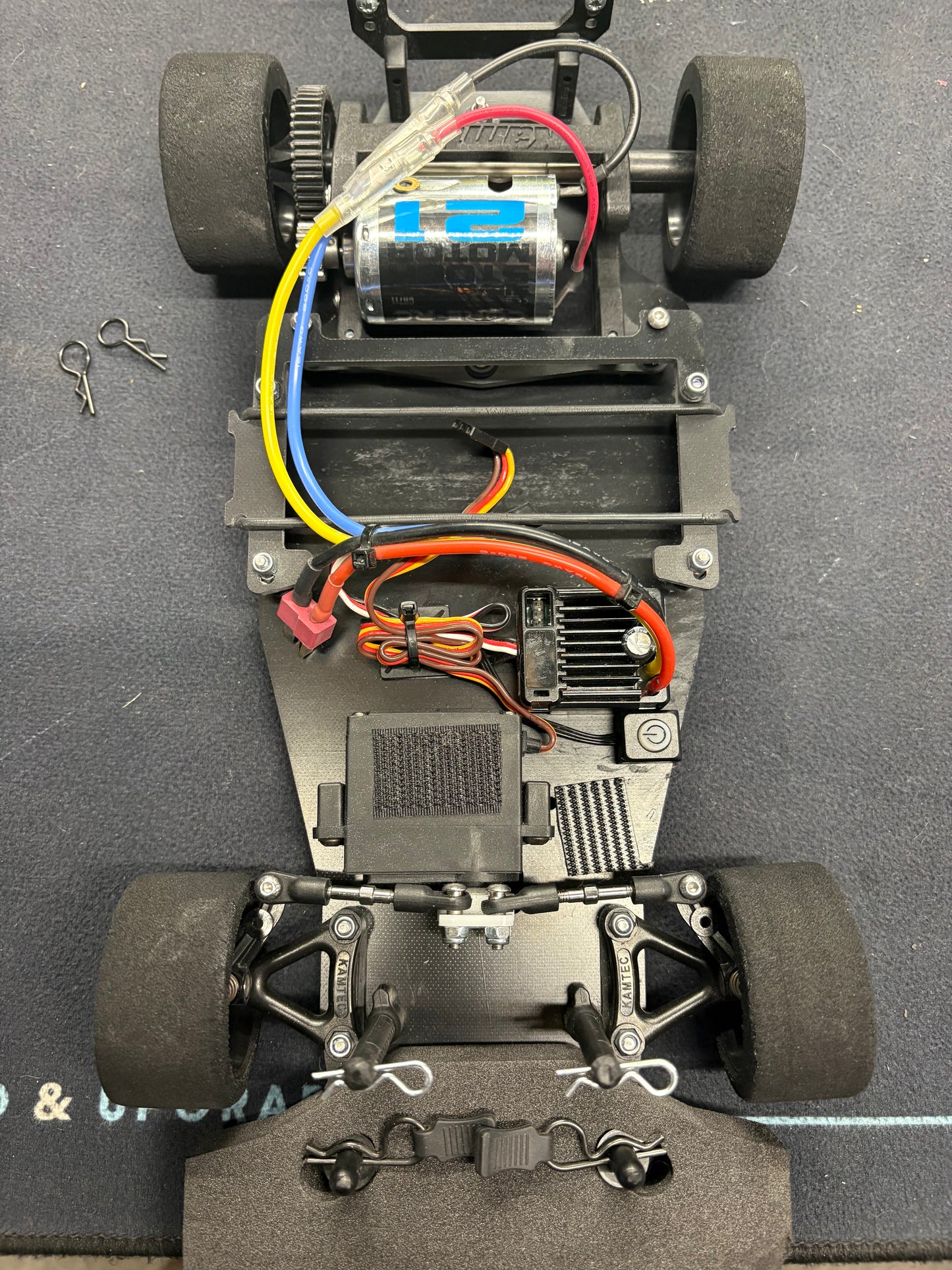 Kamtec - NASCAR Hot Hatch 1/12 GT12 RC Car - New Airbrushed body, 1S ESC and Core 21T Brushed Motor